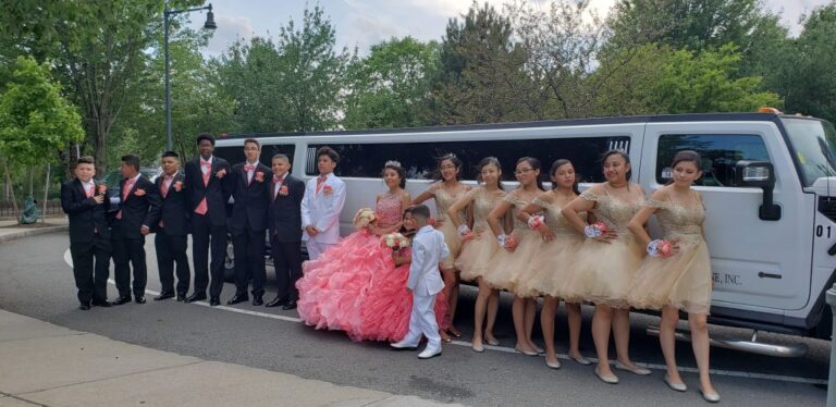 How Much Are Limos for Quinceanera​